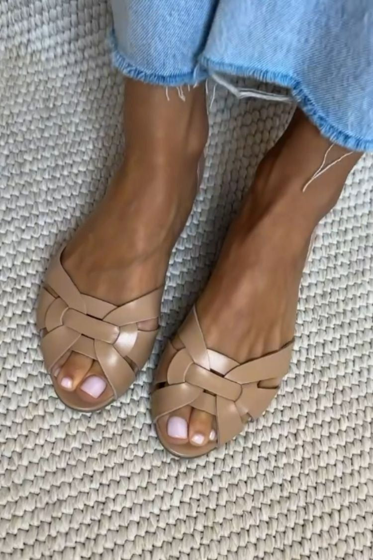 Riley | Classic Woven Sandals