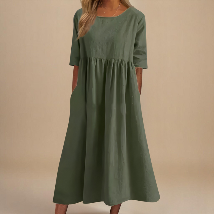 Skylar - Flattering Dress
