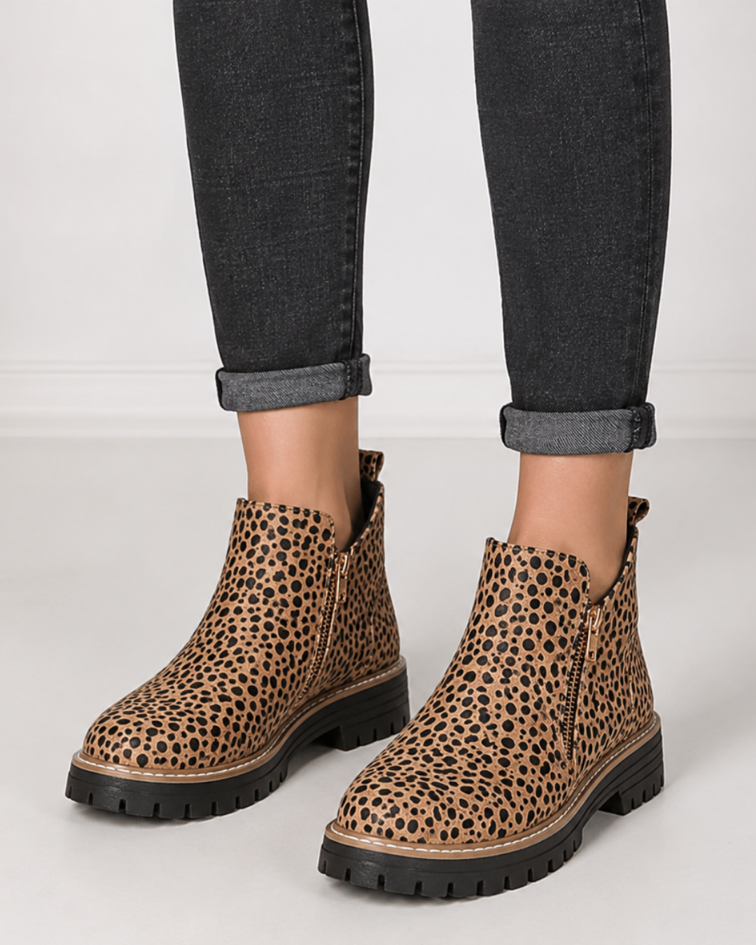 Almeria | Orthopedic Ankle Boots – Premium Edition – Leah & Lila