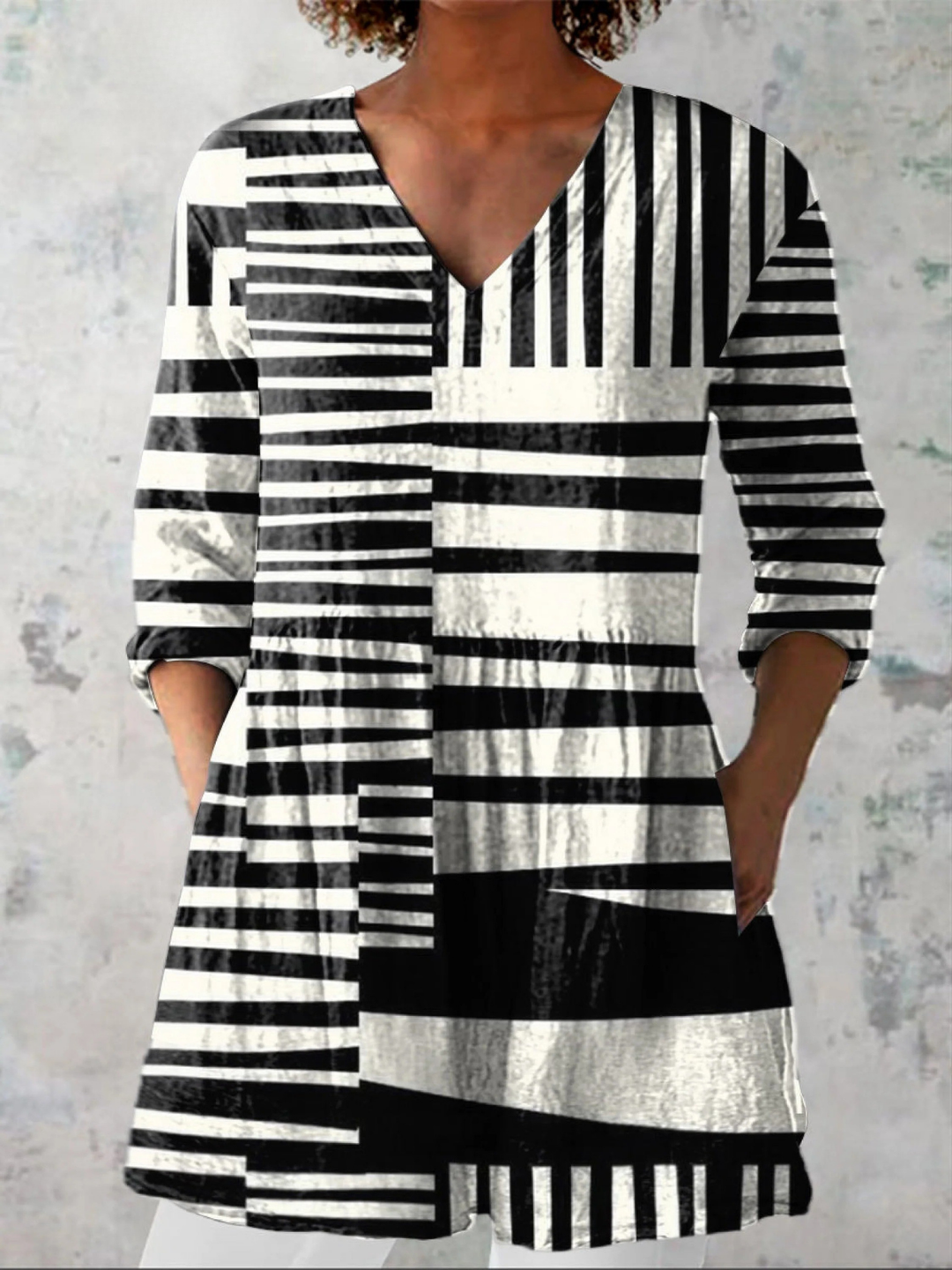 Winona – Long V-Neck Blouse