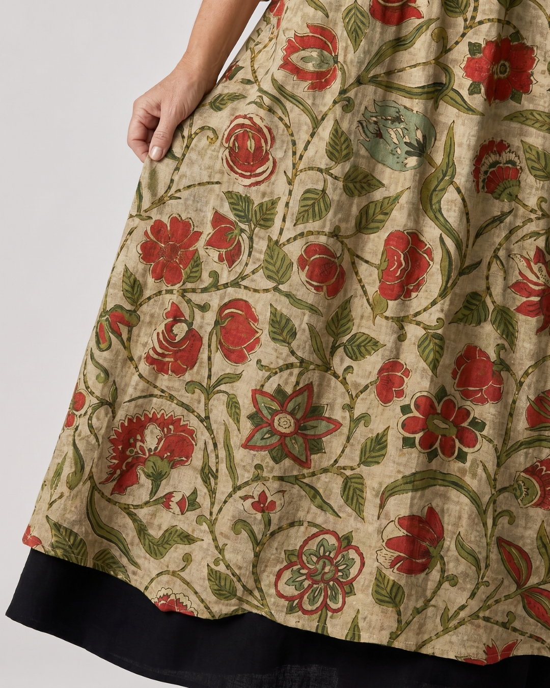 Sable - Botanical Print Relaxed Three Quarter Sleeve Midi Dress