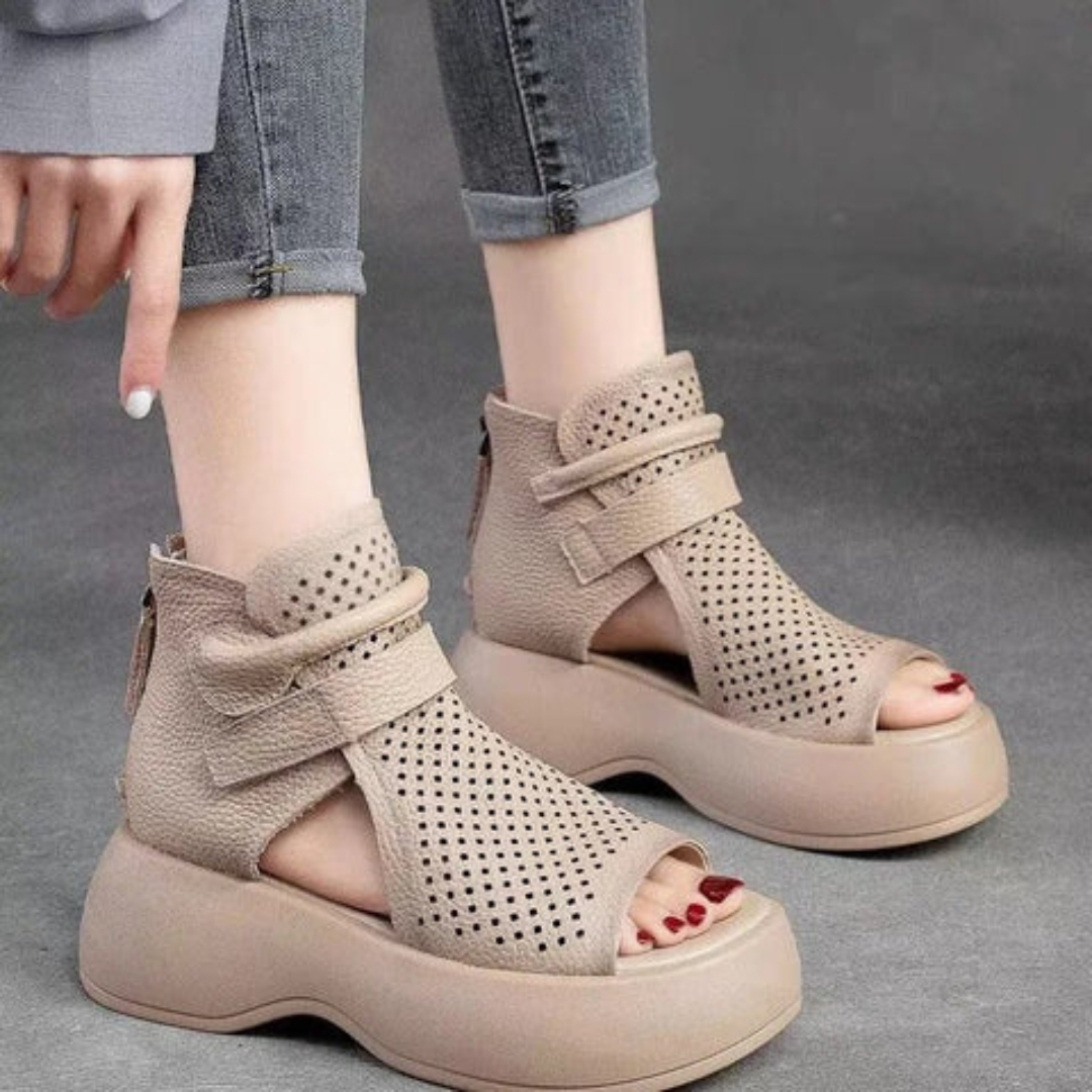 Nora – Supportive Slide Sandal