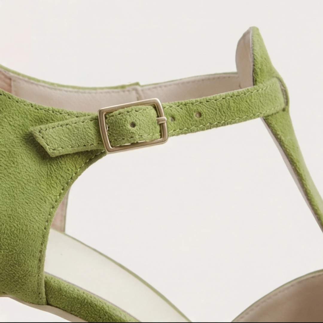 Eira™ | Vintage Strap Heels – Leah & Lila