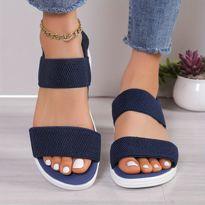 Everly – Lightweight Slide Sandal