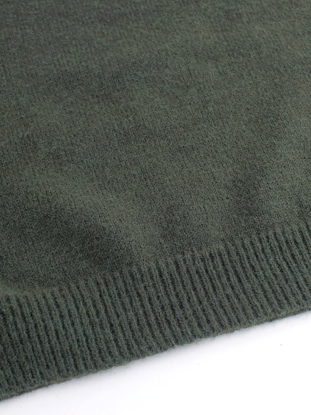 Cynthia | Ribbed Striped-Sleeve Sweater