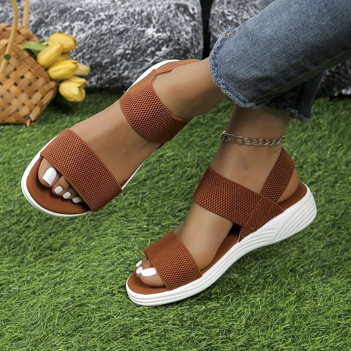 Everly – Lightweight Slide Sandal