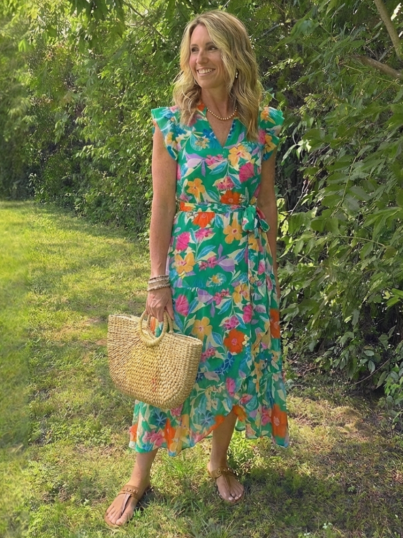 Darby - Floral V-Neck Tiered Midi Dress