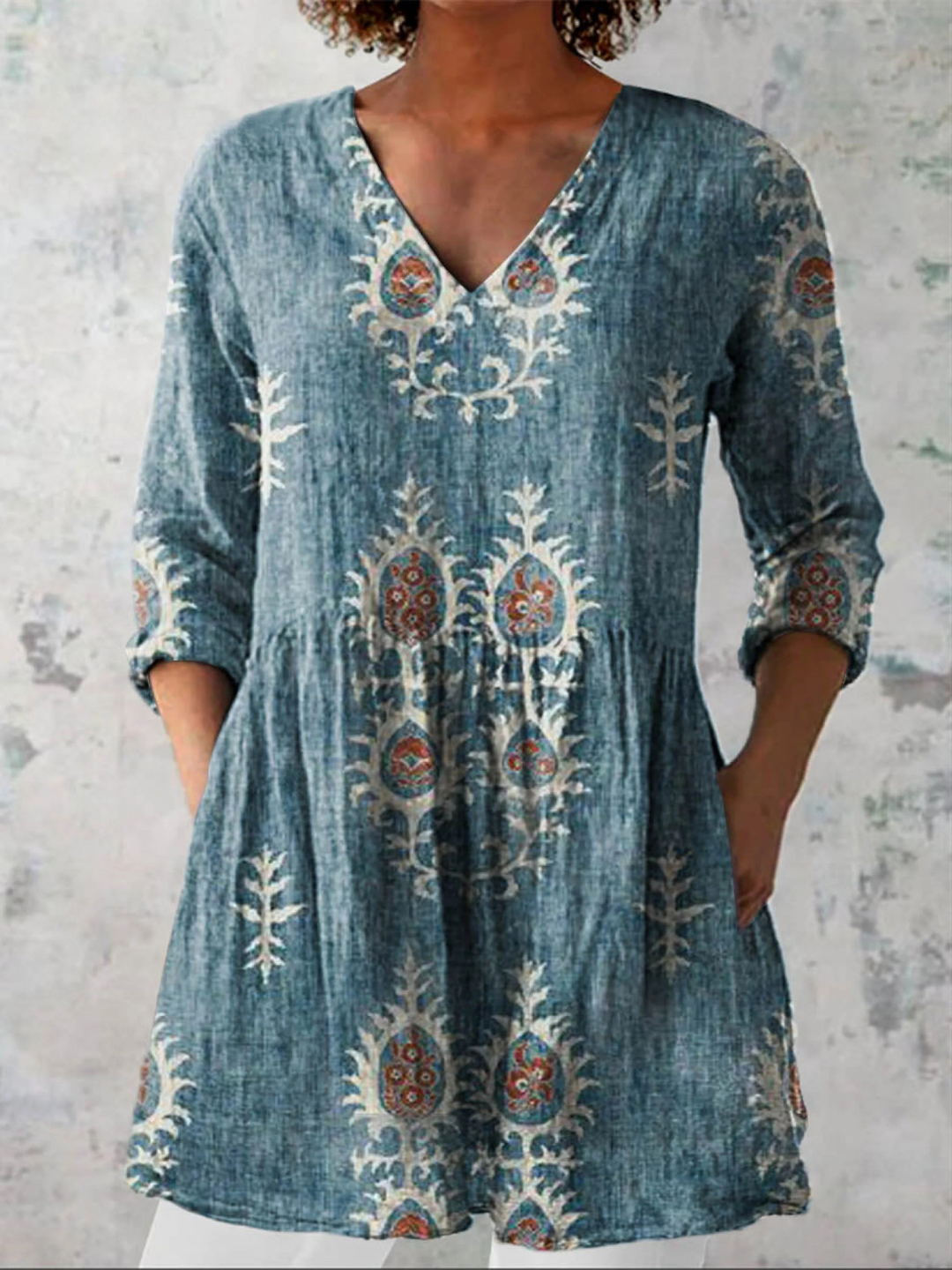 Eva - Long Blouse with V-Neck