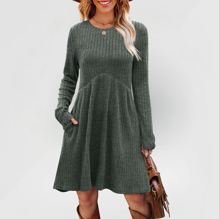 Clara - Ribbed Midi Dress