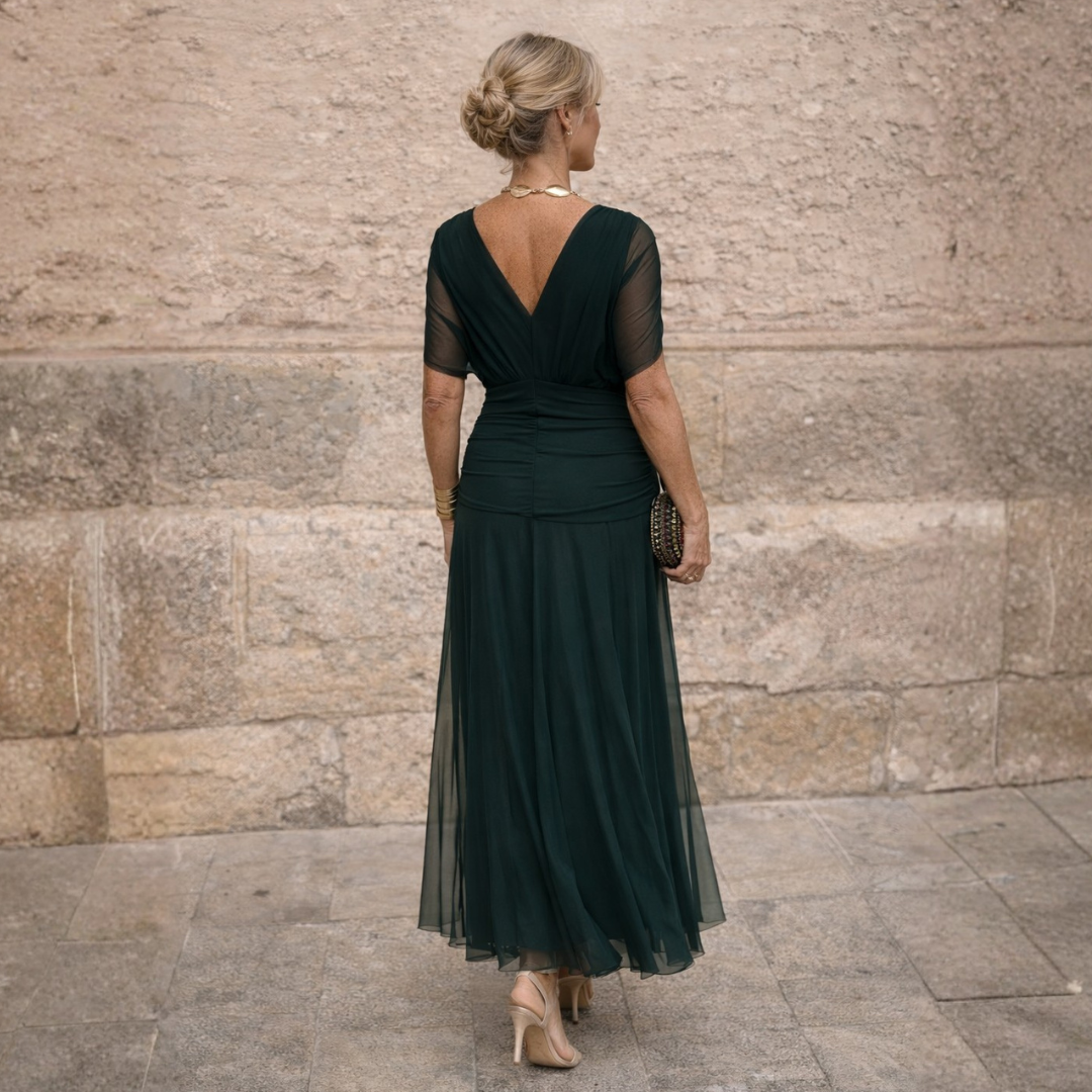 Vivienne – Off-Shoulder Maxi Dress