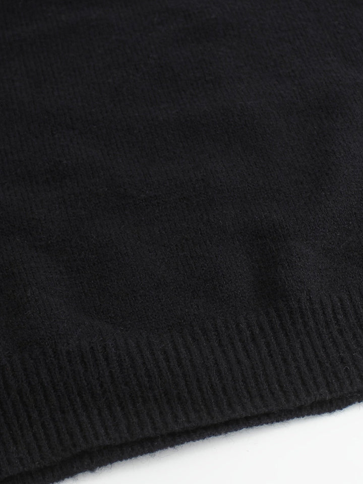 Cynthia | Ribbed Striped-Sleeve Sweater