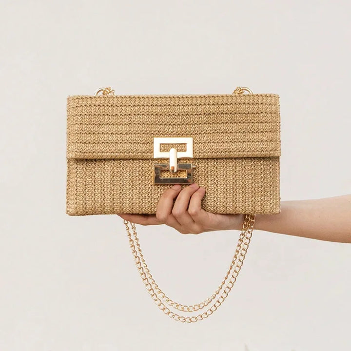 Alisson – Chic Raffia Clutch