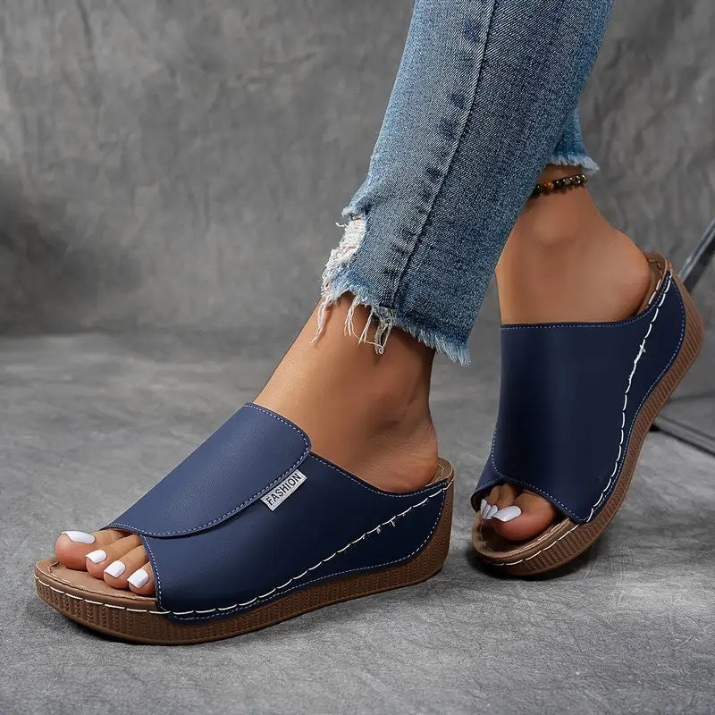 Sadie – Supportive Slide Sandal