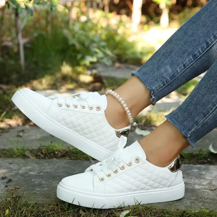 Livia - Sneakers Premium Edition