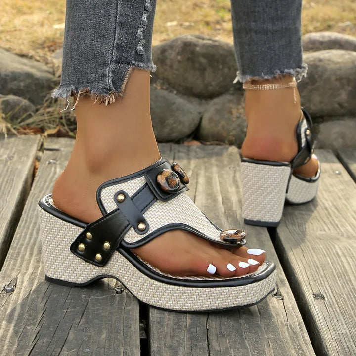 Eveline -Summer Slides