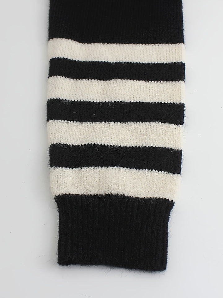 Cynthia | Ribbed Striped-Sleeve Sweater