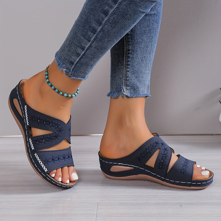 Ariana – Supportive Slide Sandal
